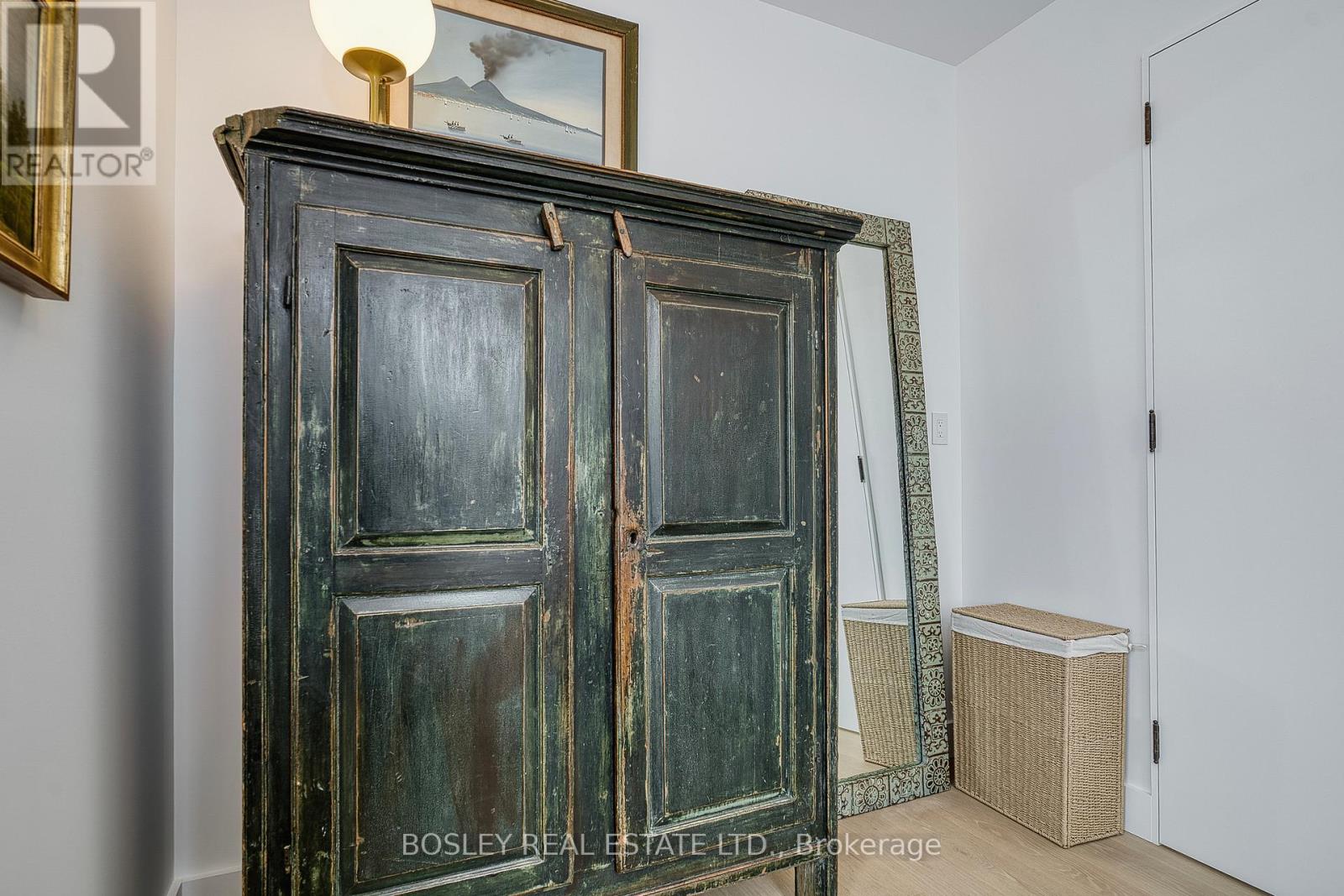 34 Beaconsfield Avenue, Toronto, Ontario  M6J 3H9 - Photo 29 - C12636146