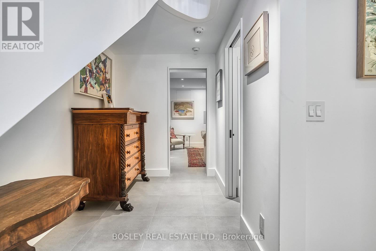 34 Beaconsfield Avenue, Toronto, Ontario  M6J 3H9 - Photo 36 - C12636146