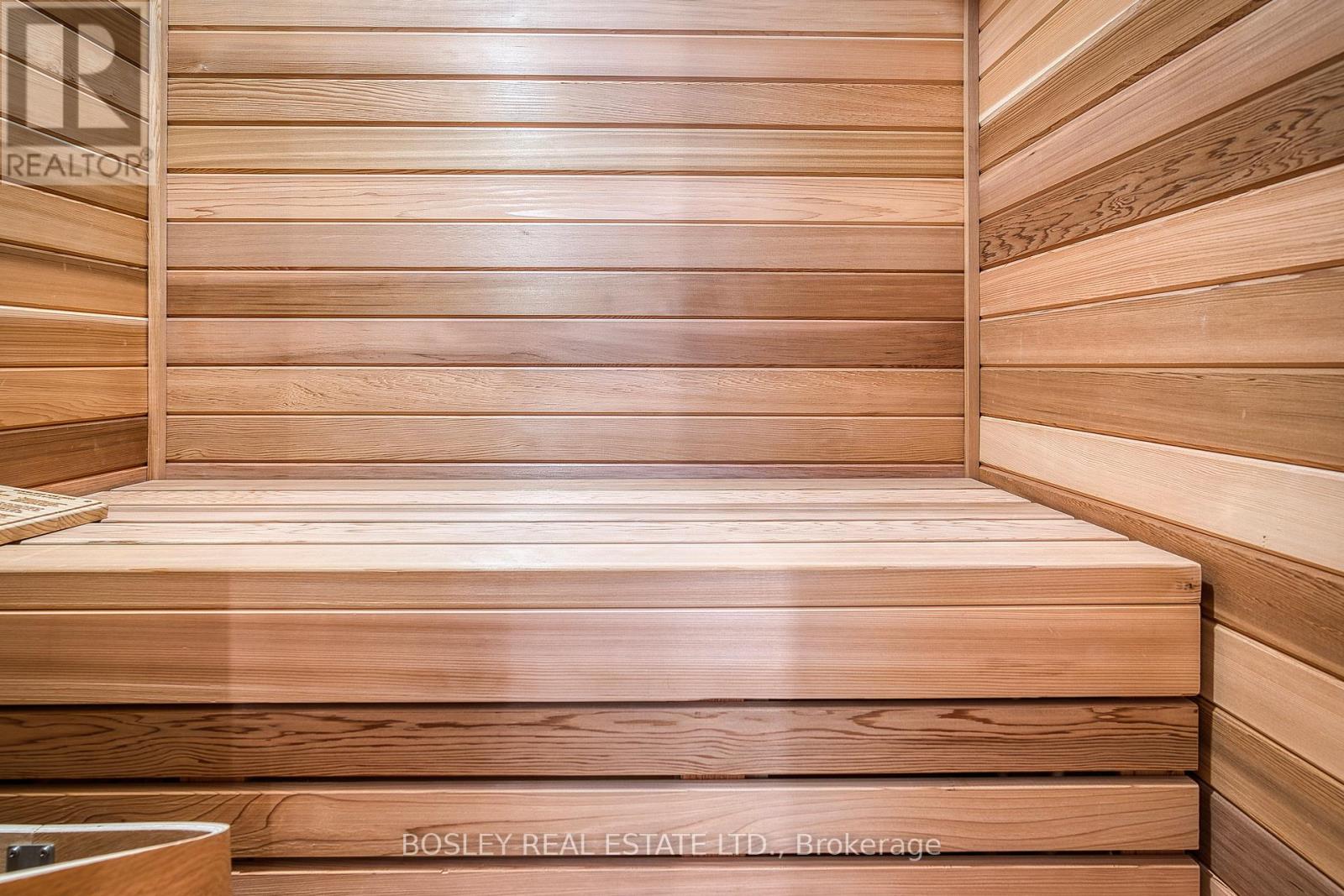 34 Beaconsfield Avenue, Toronto, Ontario  M6J 3H9 - Photo 42 - C12636146