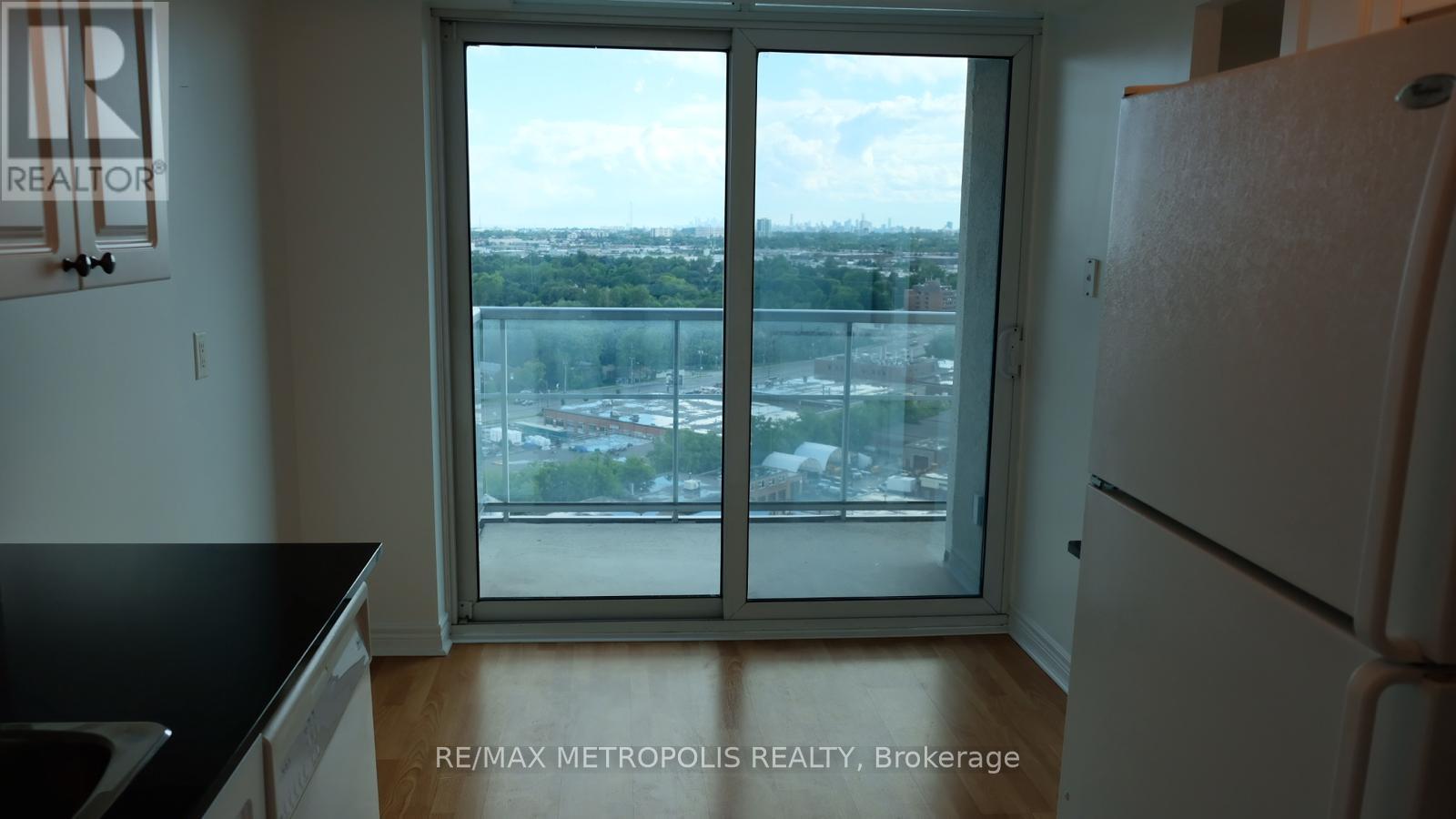 1715 - 83 Borough Drive, Toronto (Bendale), Ontario  M1P 5E4 - Photo 13 - E12636156