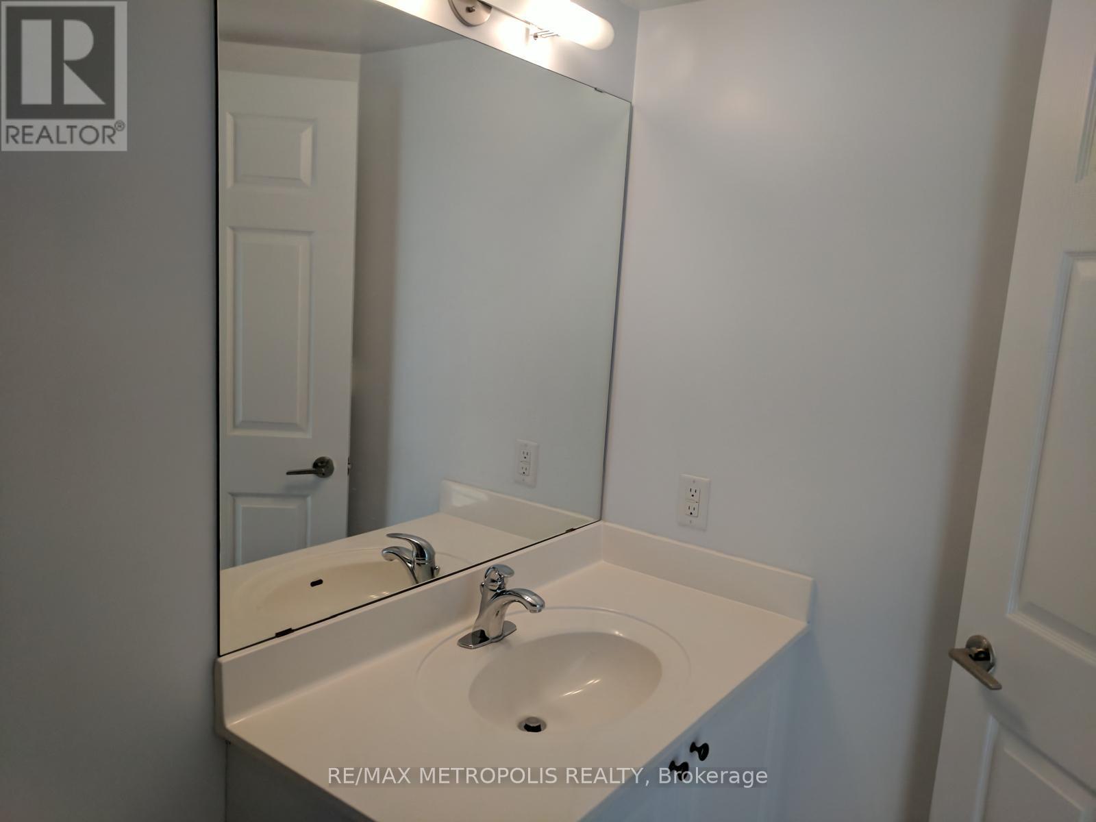 1715 - 83 Borough Drive, Toronto (Bendale), Ontario  M1P 5E4 - Photo 18 - E12636156