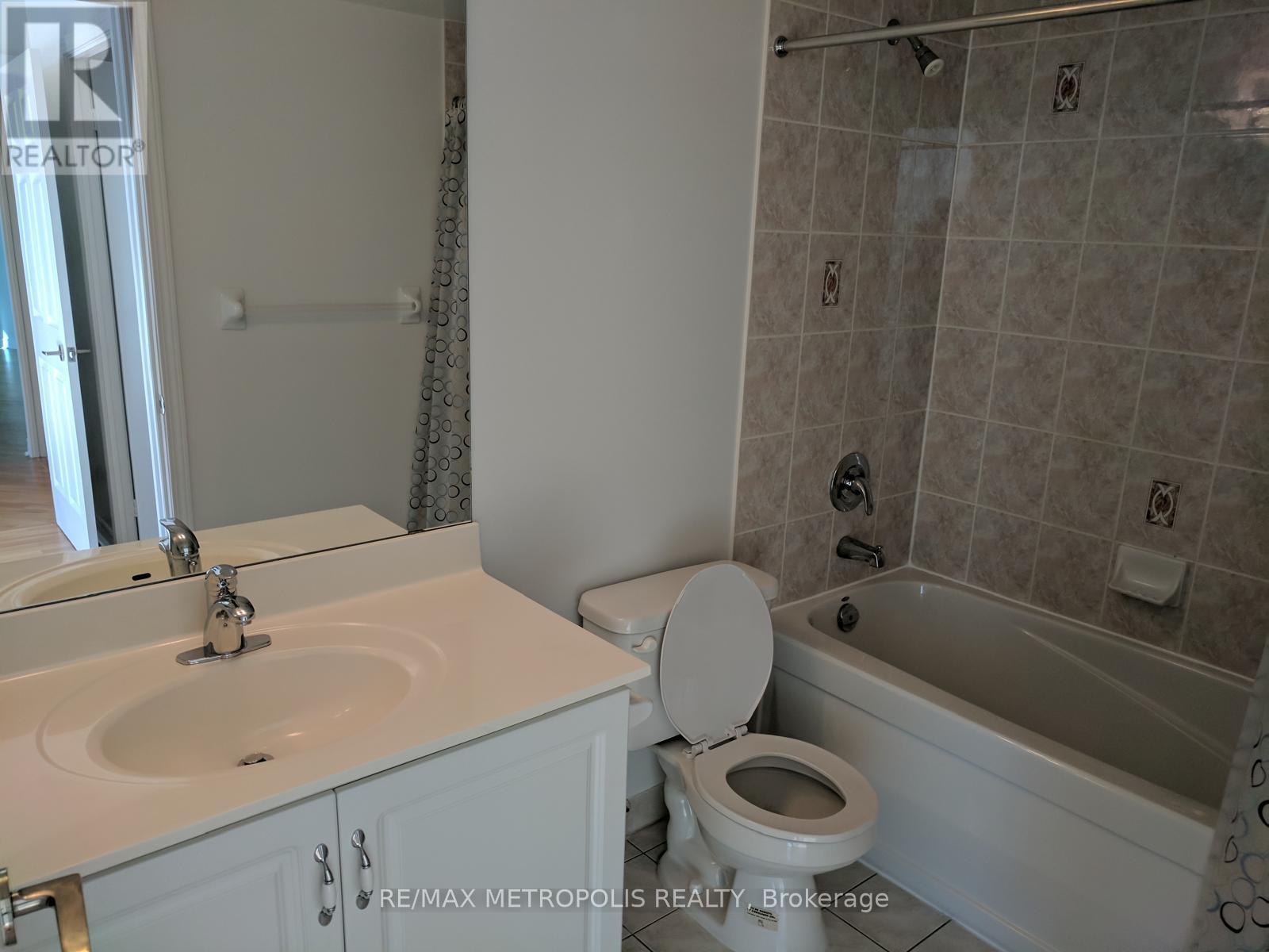 1715 - 83 Borough Drive, Toronto (Bendale), Ontario  M1P 5E4 - Photo 22 - E12636156