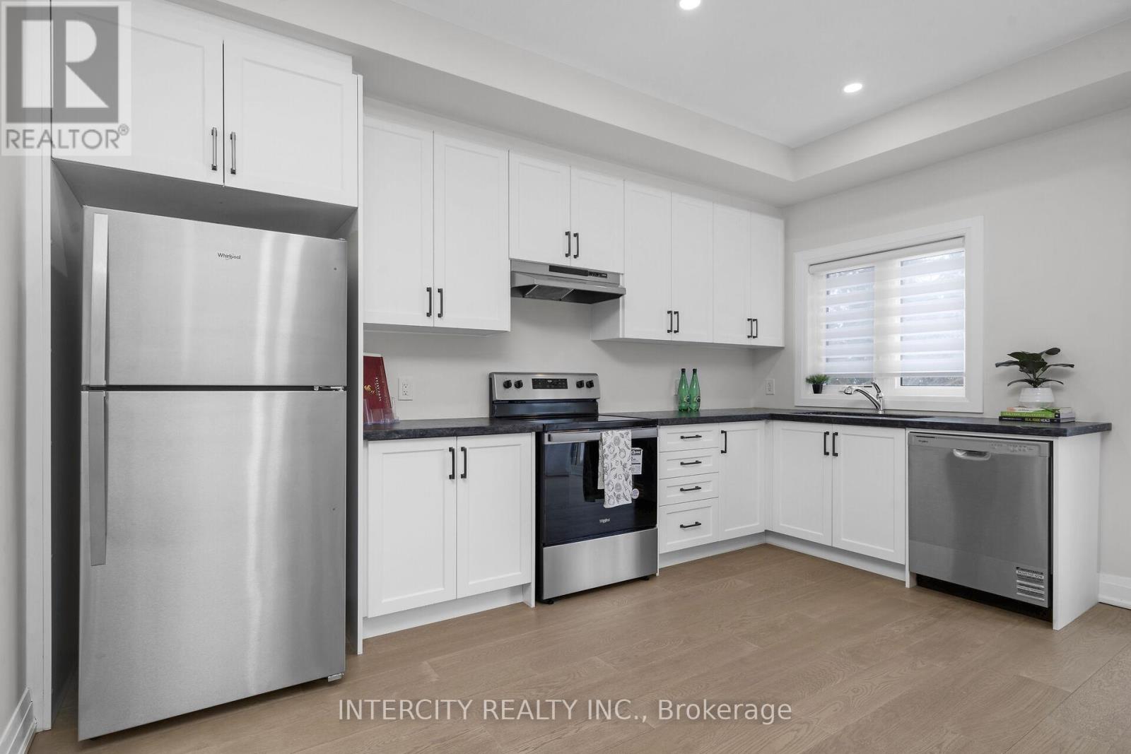 67 Marret Lane, Clarington, Ontario L1B 1J2 - Photo 7 - E12584626