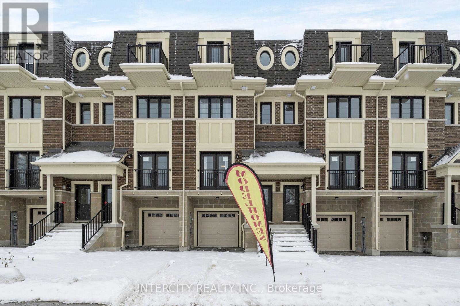 67 MARRET LANE, Clarington, Ontario