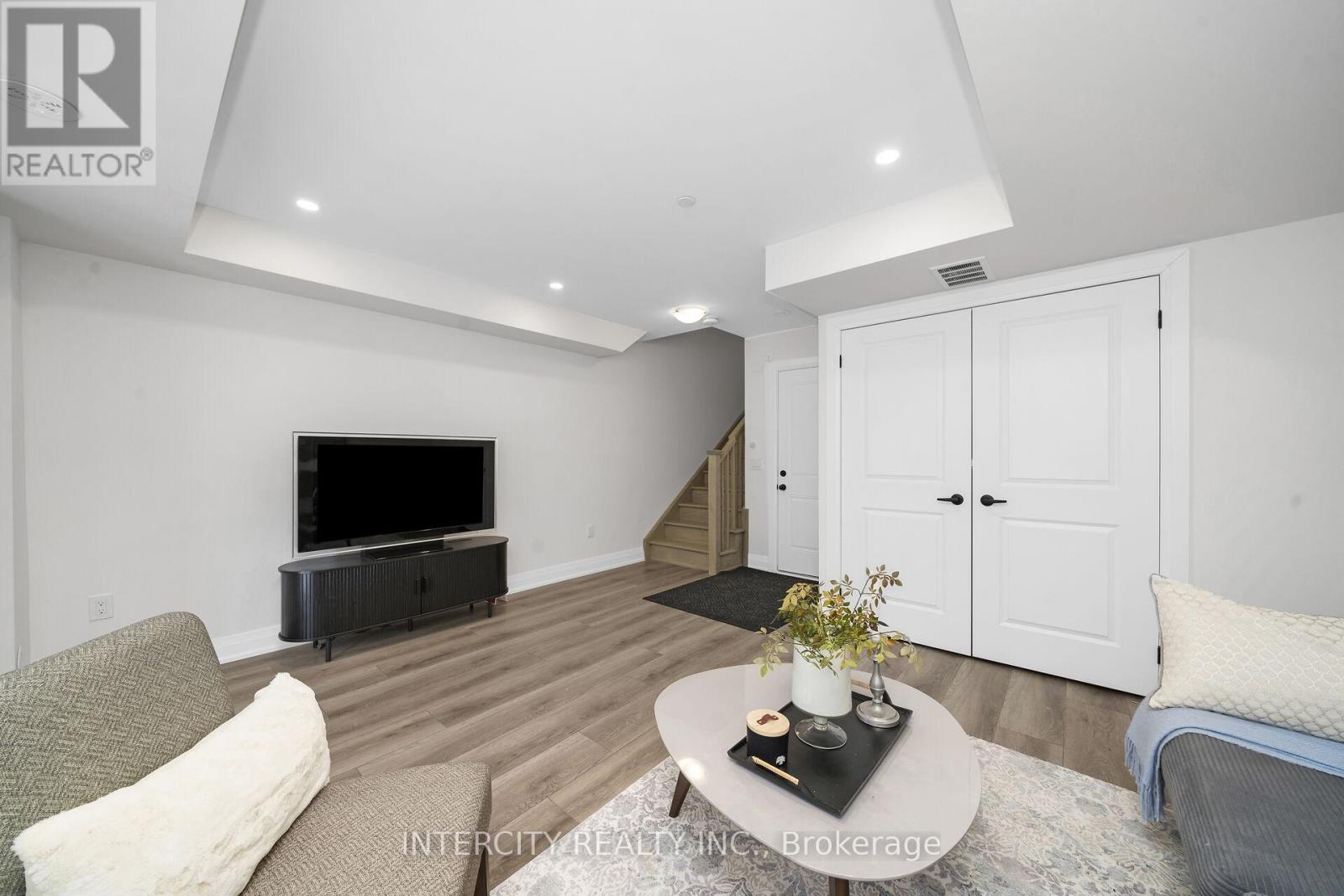 Unit 17 - 67 Marret Lane, Clarington, Ontario  L1B 1J2 - Photo 25 - E12584626