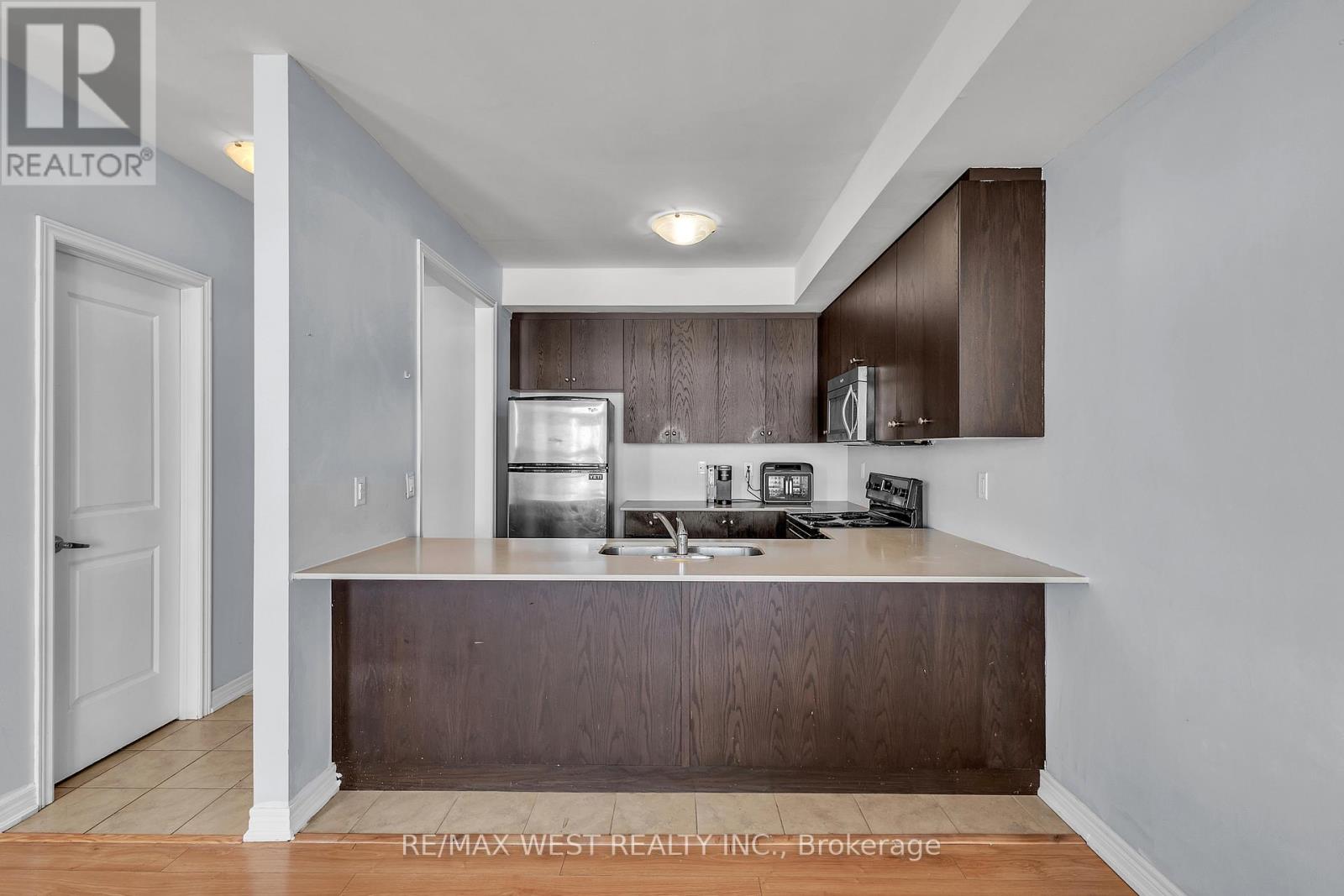 9 - 9601 Jane Street, Vaughan, Ontario  L6A 4G5 - Photo 15 - N12636034