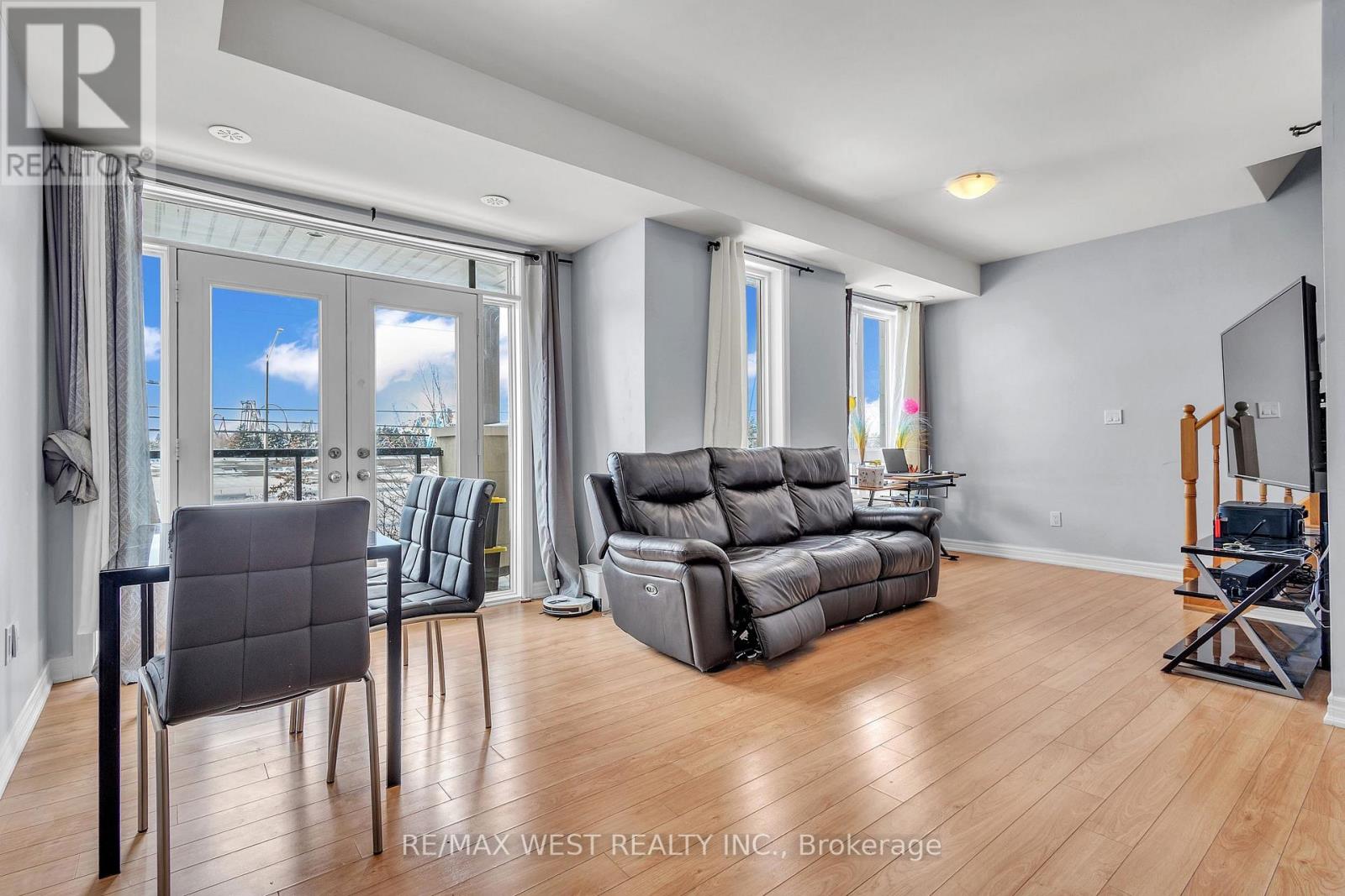 9 - 9601 Jane Street, Vaughan, Ontario  L6A 4G5 - Photo 17 - N12636034