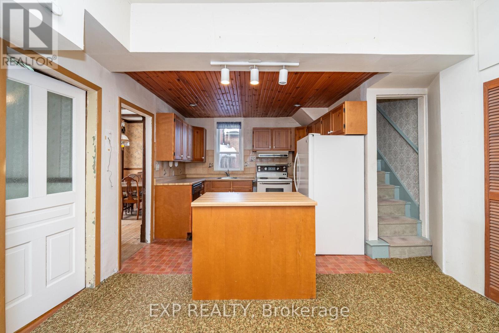 28 Queen Street, Innisfil, Ontario  L0L 1L0 - Photo 14 - N12636076