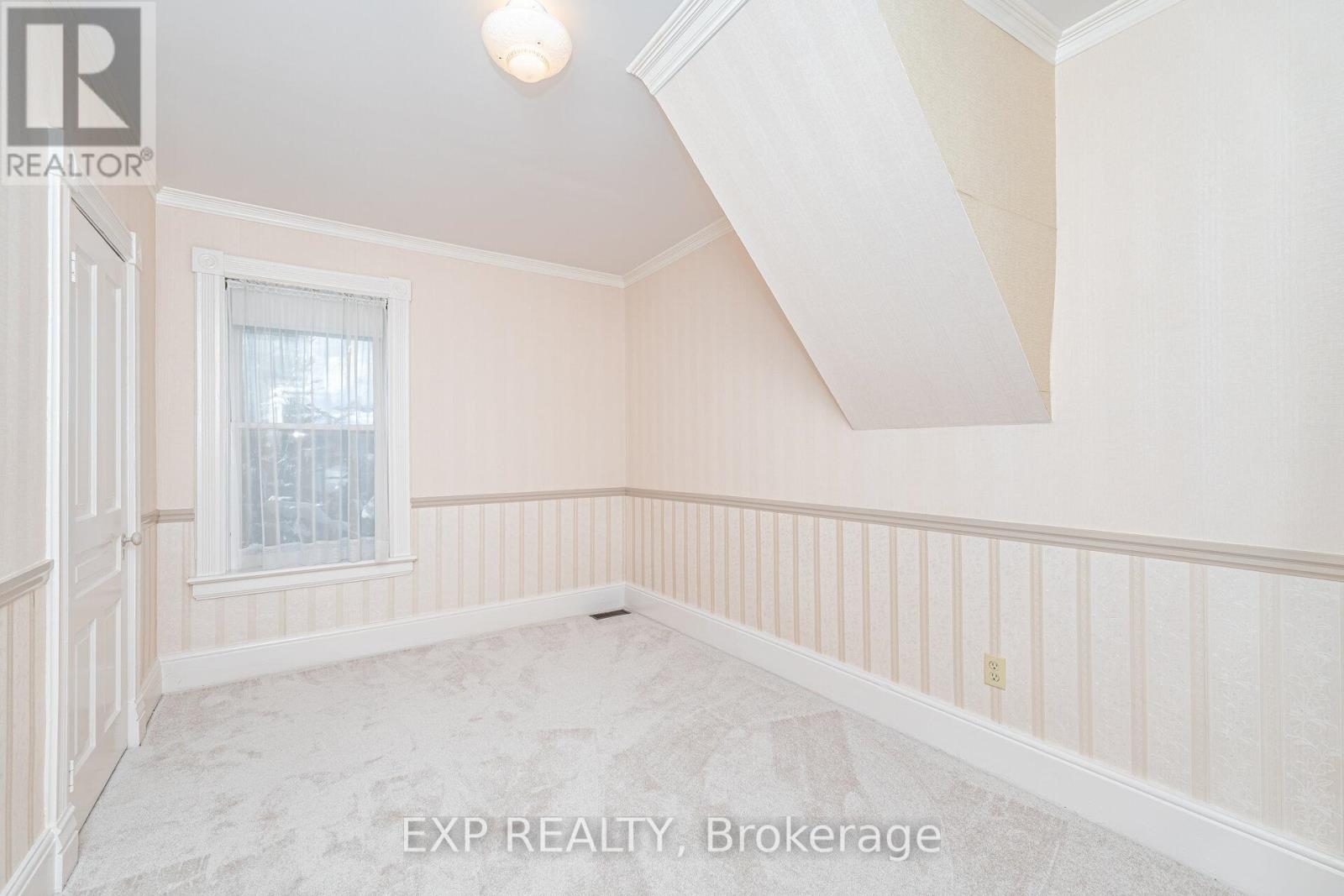 28 Queen Street, Innisfil, Ontario  L0L 1L0 - Photo 31 - N12636076