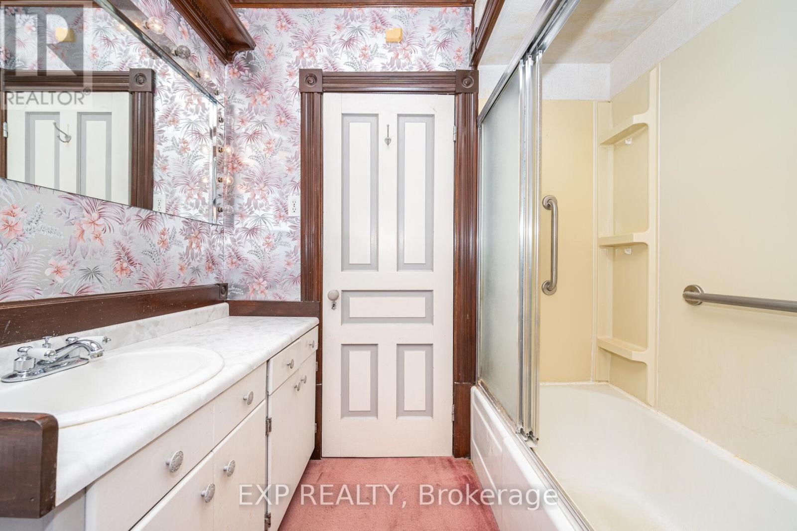 28 Queen Street, Innisfil, Ontario  L0L 1L0 - Photo 36 - N12636076