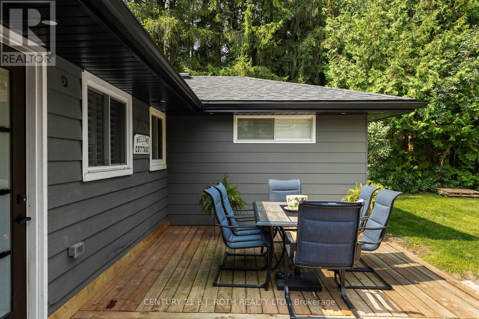 1551 Gill Road, Springwater (Midhurst), Ontario  L0L 1X0 - Photo 25 - S12636090