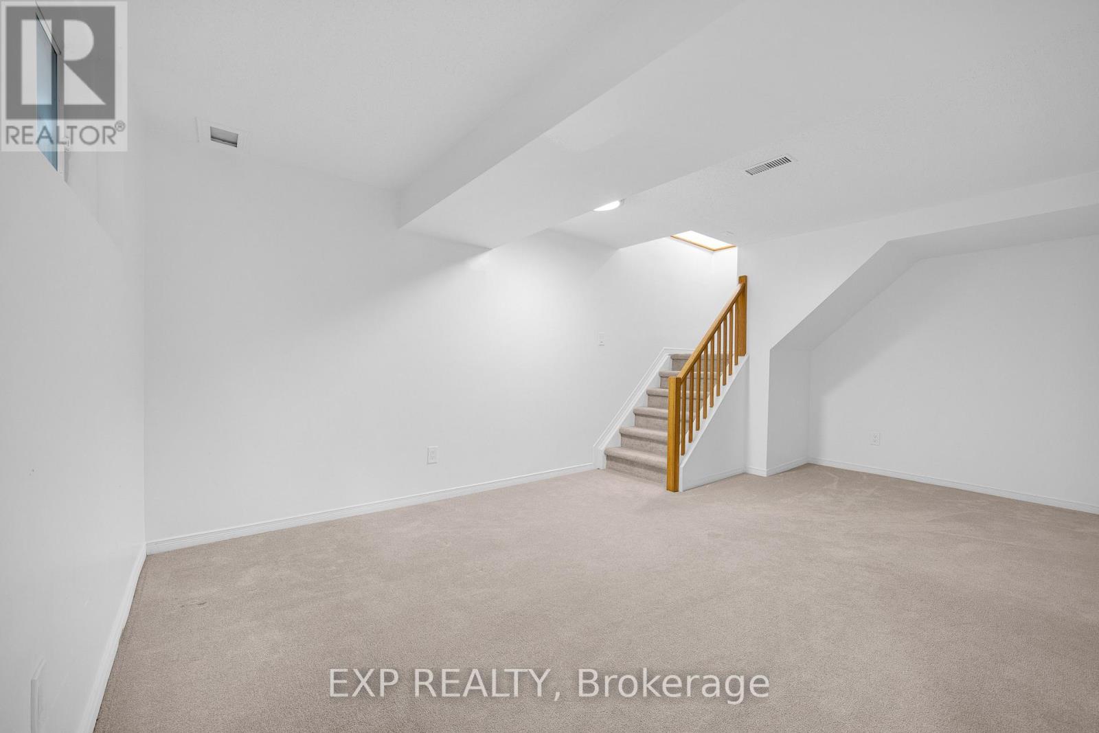 313 Stoneway Drive, Ottawa, Ontario  K2G 6E7 - Photo 27 - X12558728