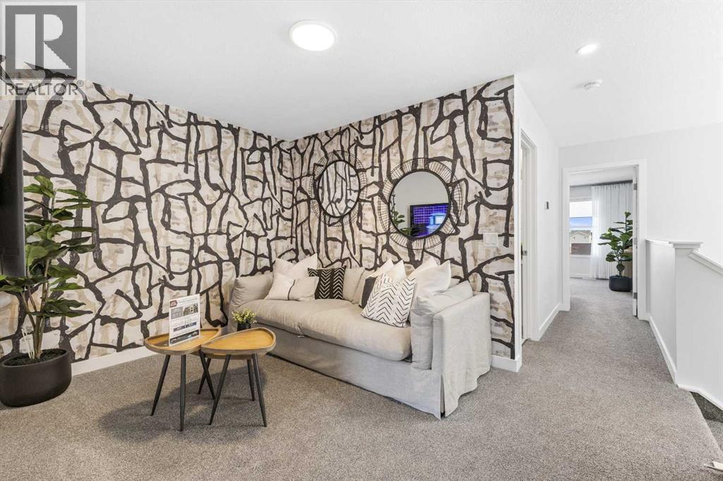 63 Heirloom Boulevard Se, Calgary, Alberta  T3S 0G9 - Photo 10 - A2236009