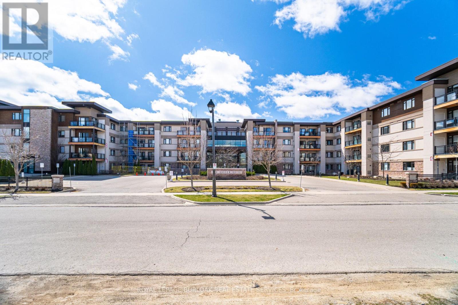 418 - 128 GARDEN DRIVE, Oakville, Ontario