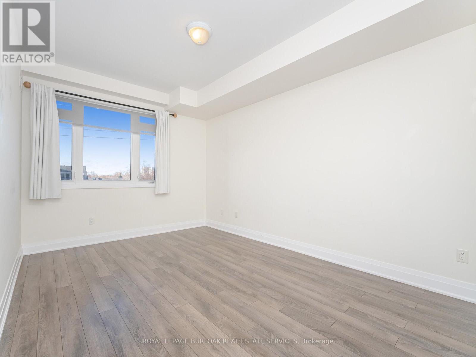 418 - 128 Garden Drive, Oakville, Ontario  L6K 0H7 - Photo 24 - W12636030