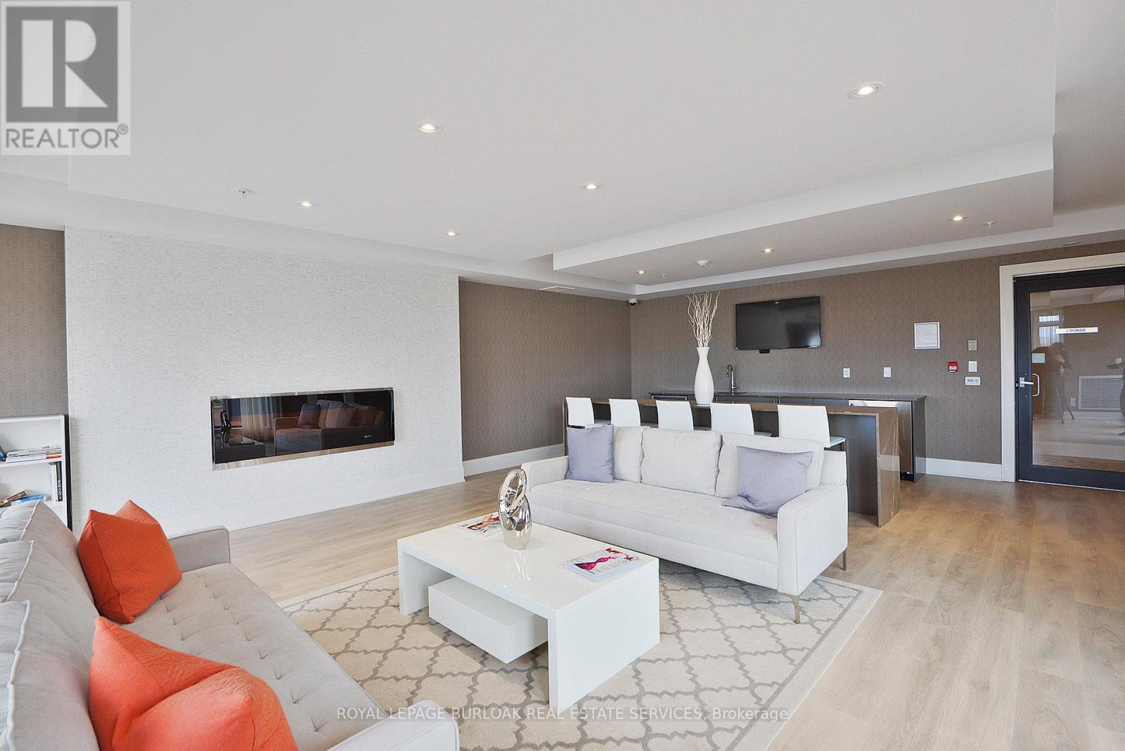 418 - 128 Garden Drive, Oakville, Ontario  L6K 0H7 - Photo 39 - W12636030