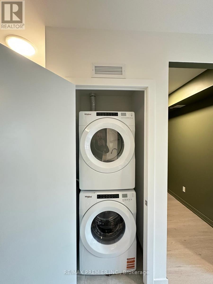 516 - 2501 Saw Whet Boulevard, Oakville, Ontario  L6M 5N2 - Photo 8 - W12636044