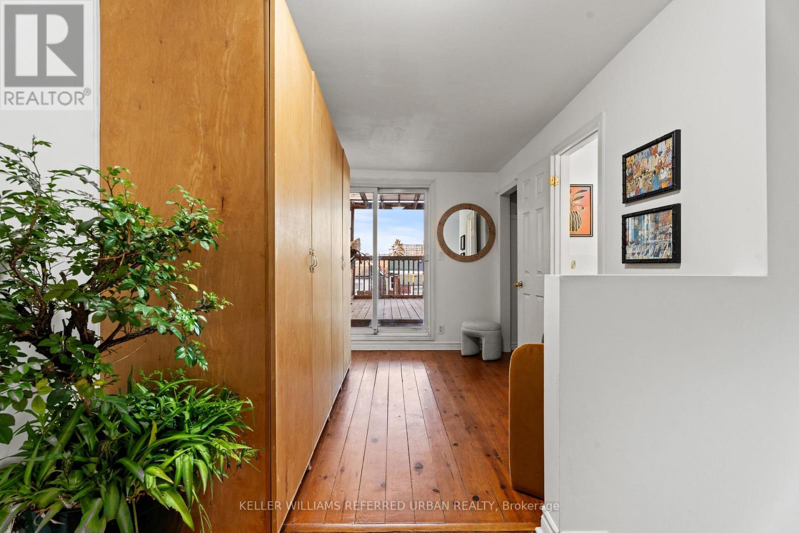 166 Essex Street, Toronto (Dovercourt-Wallace Emerson-Junction), Ontario  M6G 1T5 - Photo 26 - W12636050