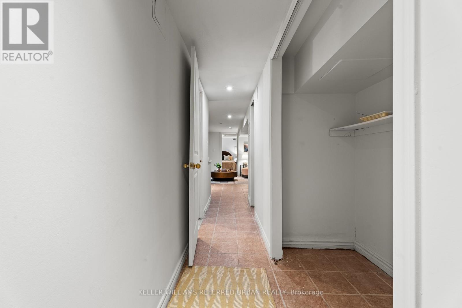 166 Essex Street, Toronto (Dovercourt-Wallace Emerson-Junction), Ontario  M6G 1T5 - Photo 35 - W12636050