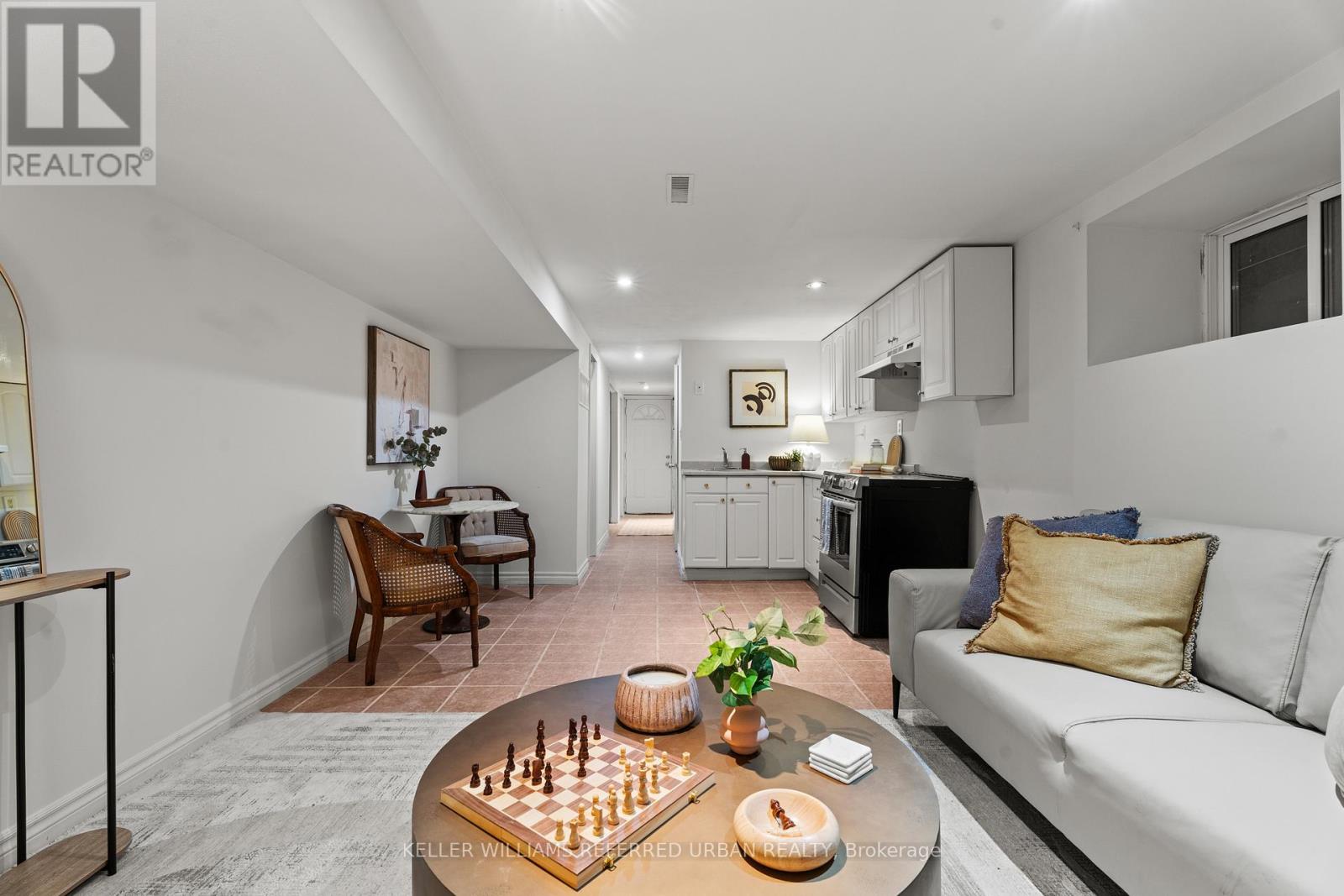 166 Essex Street, Toronto (Dovercourt-Wallace Emerson-Junction), Ontario  M6G 1T5 - Photo 40 - W12636050