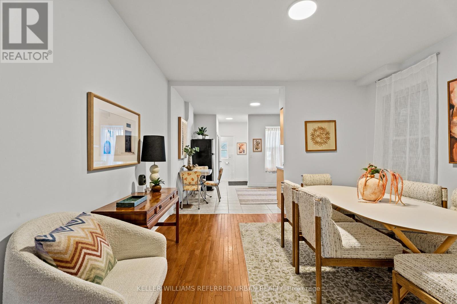 166 Essex Street, Toronto (Dovercourt-Wallace Emerson-Junction), Ontario  M6G 1T5 - Photo 9 - W12636050