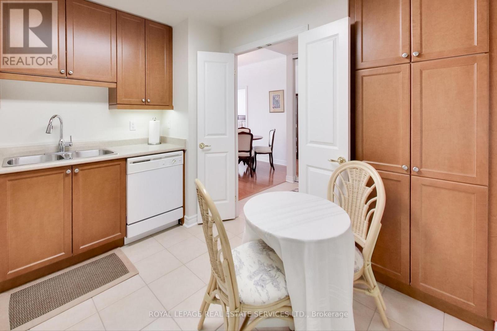 706 - 350 Mill Road, Toronto, Ontario  M9C 5R7 - Photo 10 - W12636100