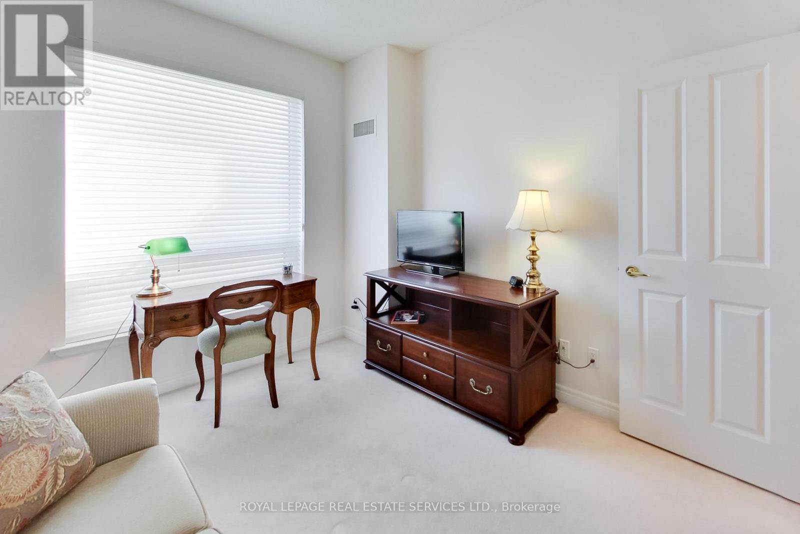 706 - 350 Mill Road, Toronto, Ontario  M9C 5R7 - Photo 16 - W12636100