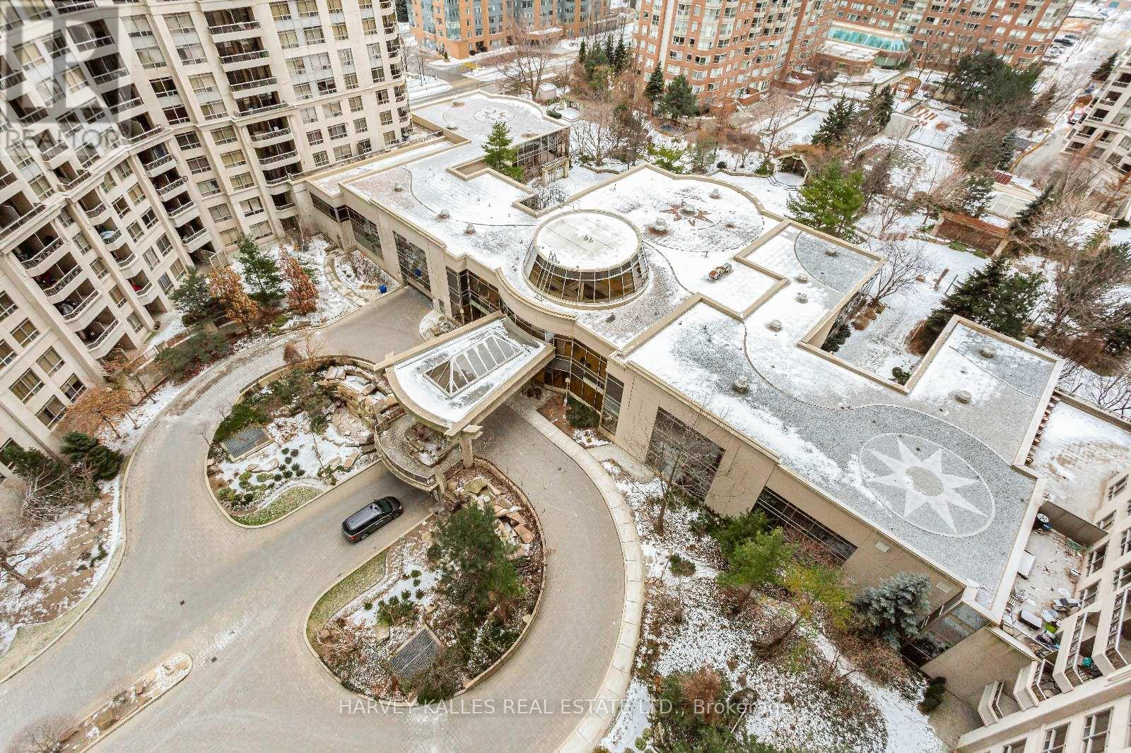 1626 - 3888 Duke Of York Boulevard, Mississauga (City Centre), Ontario  L5B 4P5 - Photo 11 - W12636196