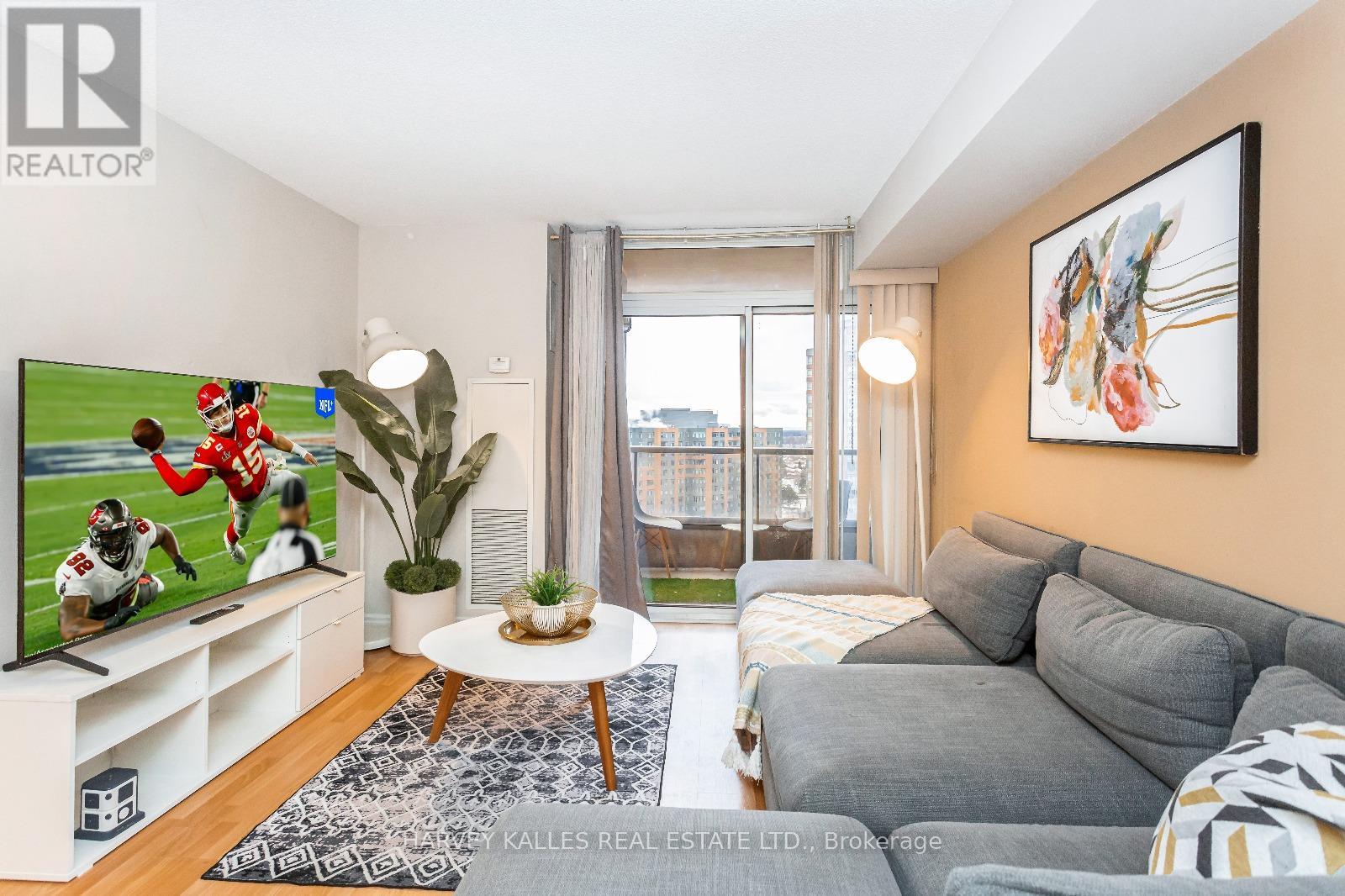 1626 - 3888 Duke Of York Boulevard, Mississauga (City Centre), Ontario  L5B 4P5 - Photo 12 - W12636196