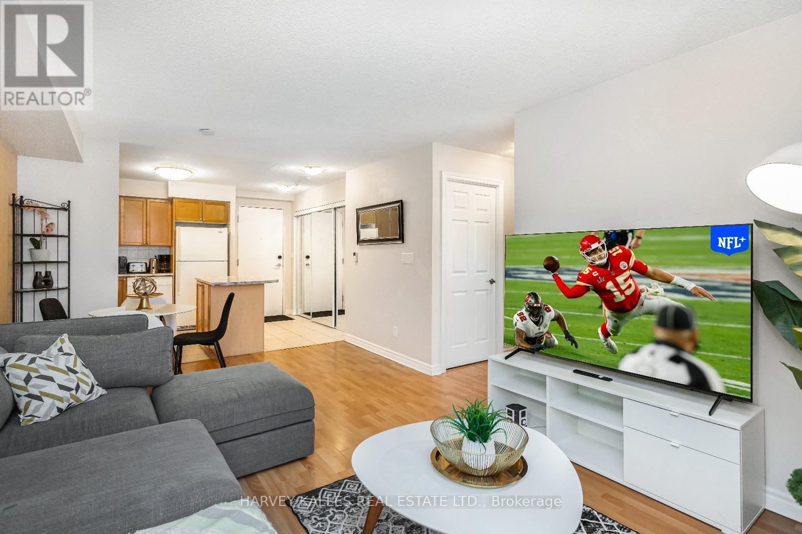 1626 - 3888 Duke Of York Boulevard, Mississauga (City Centre), Ontario  L5B 4P5 - Photo 14 - W12636196