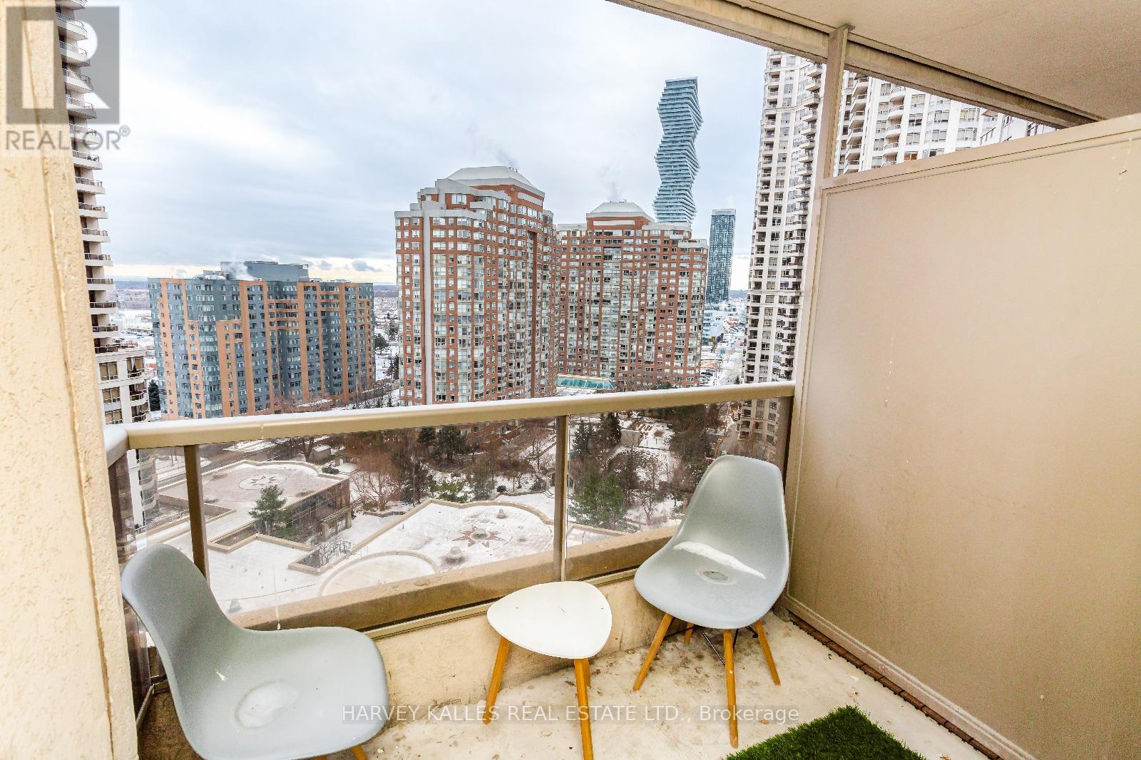 1626 - 3888 Duke Of York Boulevard, Mississauga (City Centre), Ontario  L5B 4P5 - Photo 20 - W12636196