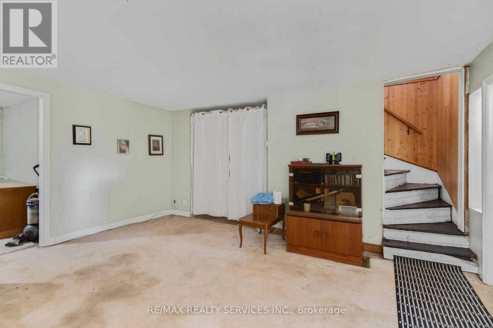 2 Parsons Avenue, Caledon (Caledon East), Ontario  L7C 1G1 - Photo 12 - W12636206