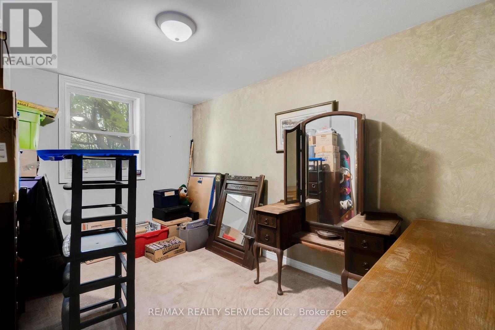 2 Parsons Avenue, Caledon (Caledon East), Ontario  L7C 1G1 - Photo 13 - W12636206