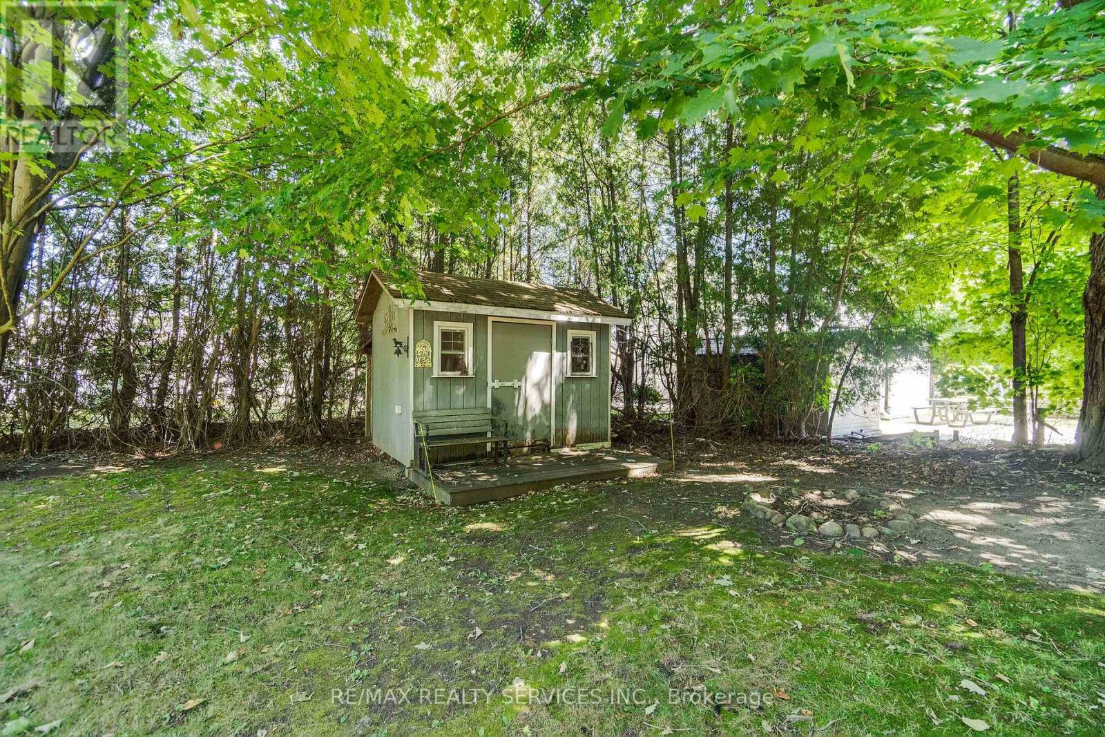 2 Parsons Avenue, Caledon (Caledon East), Ontario  L7C 1G1 - Photo 46 - W12636206