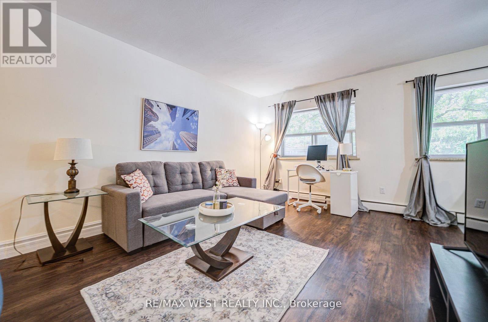 104 - 101 Queen Street S, Hamilton, Ontario  L8P 3R9 - Photo 10 - X12579920