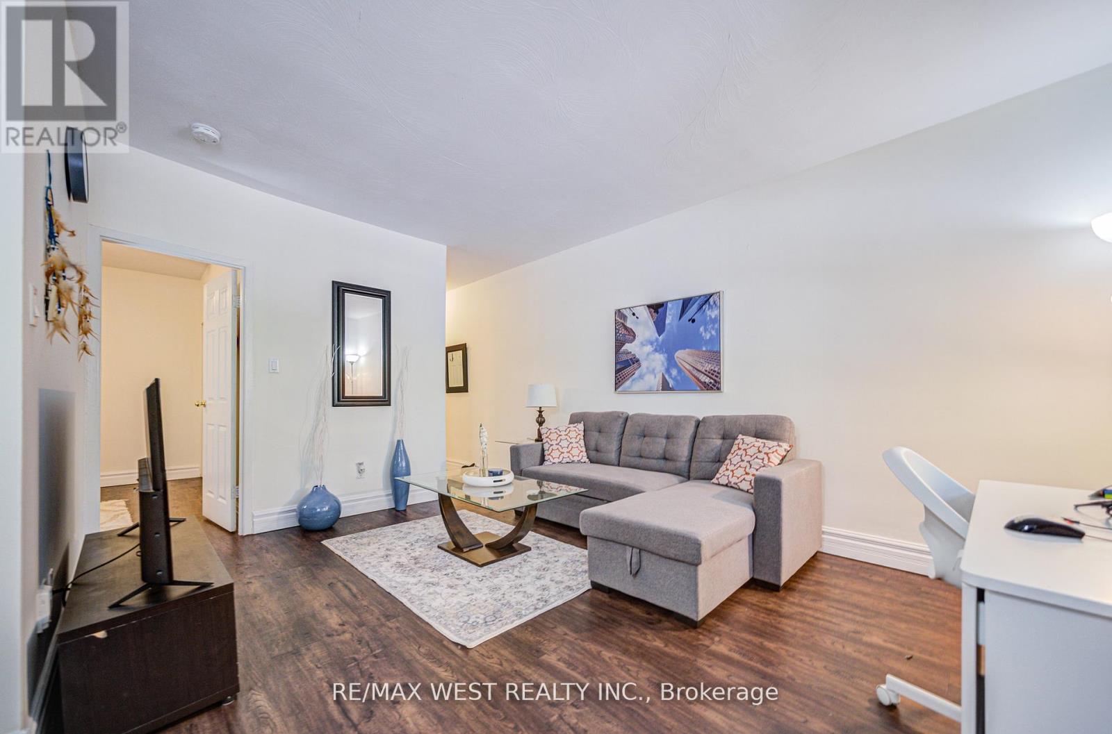 104 - 101 Queen Street S, Hamilton, Ontario  L8P 3R9 - Photo 12 - X12579920