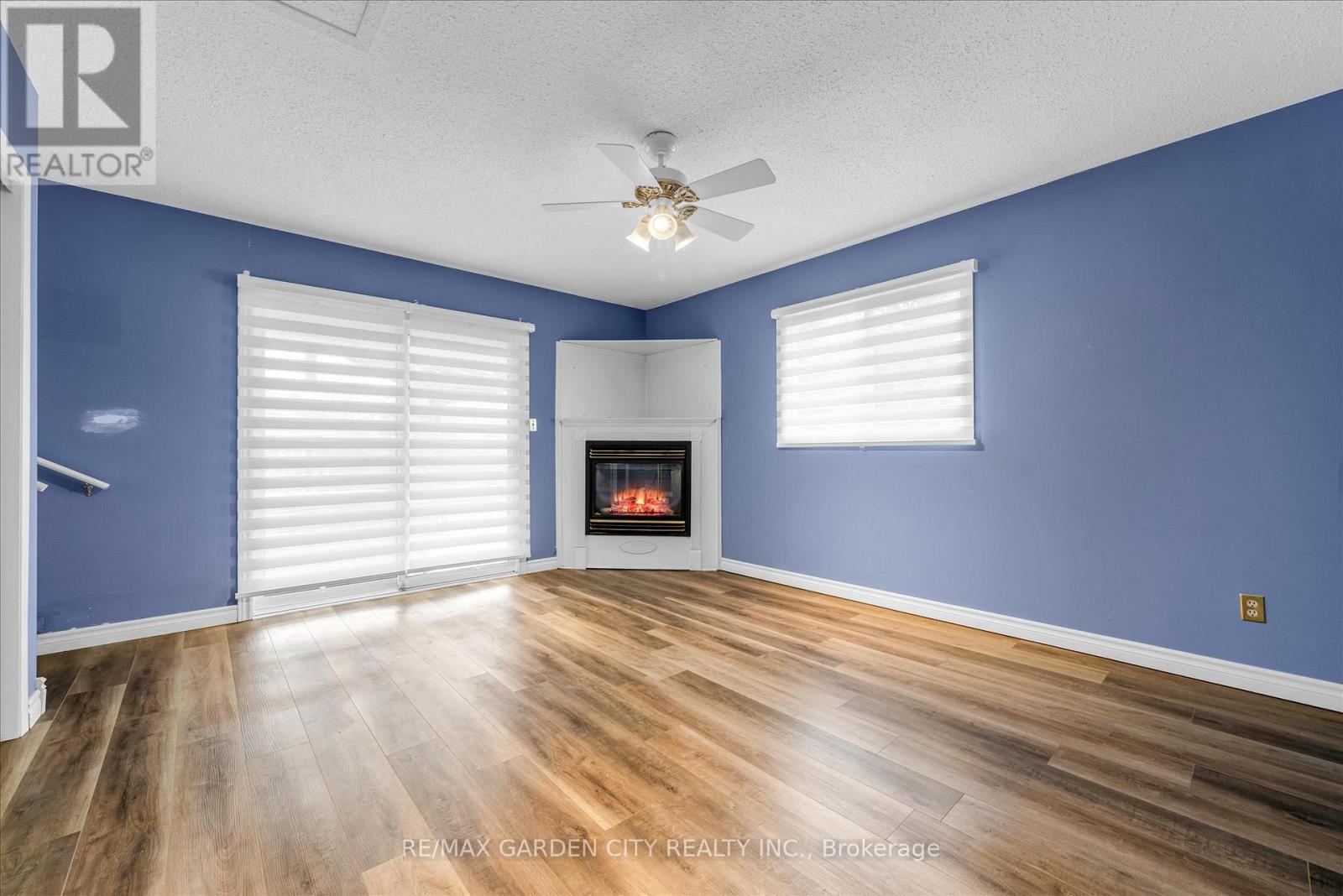 17 Marilyn Street, Grimsby, Ontario  L3M 1V3 - Photo 11 - X12636136