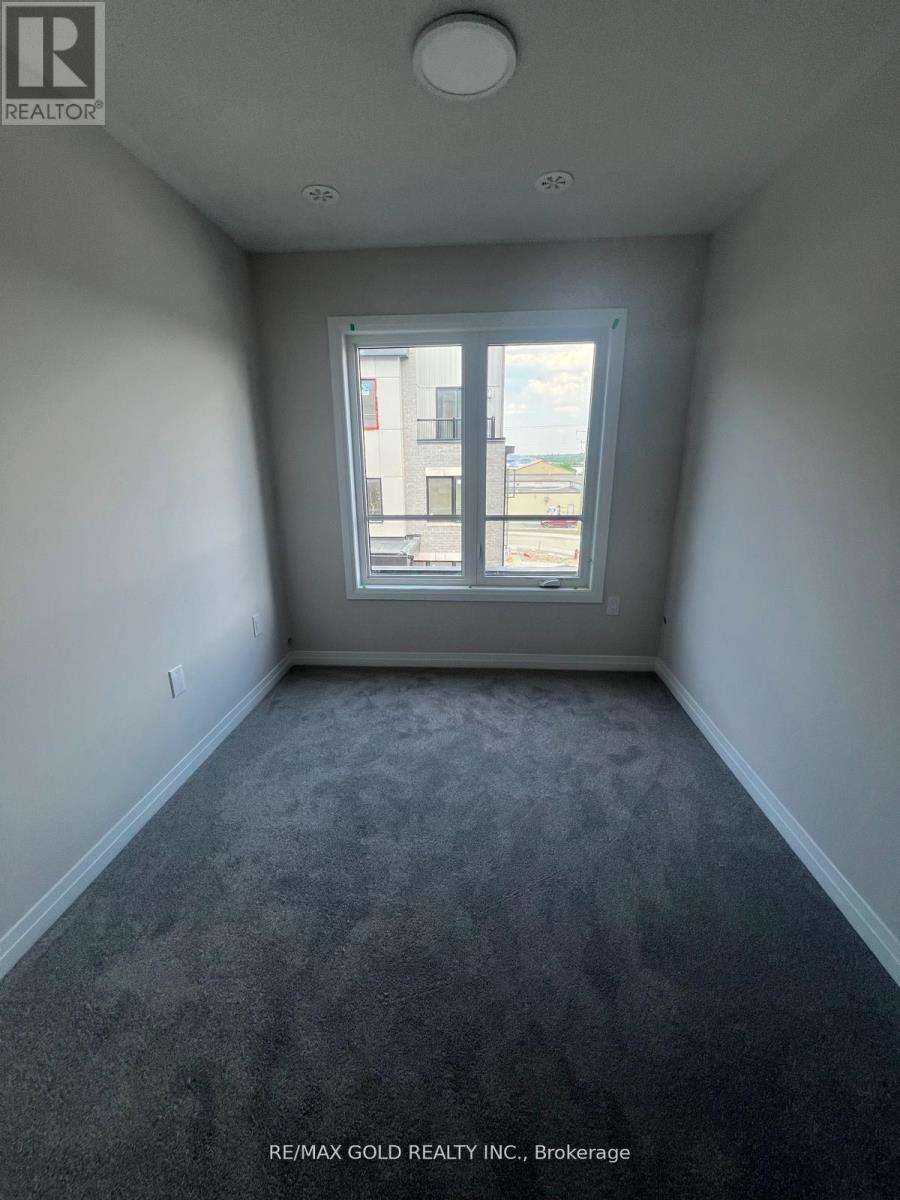 2 - 21 Baynes Way, Bradford West Gwillimbury (Bradford), Ontario  L3Z 4M5 - Photo 29 - N12636210