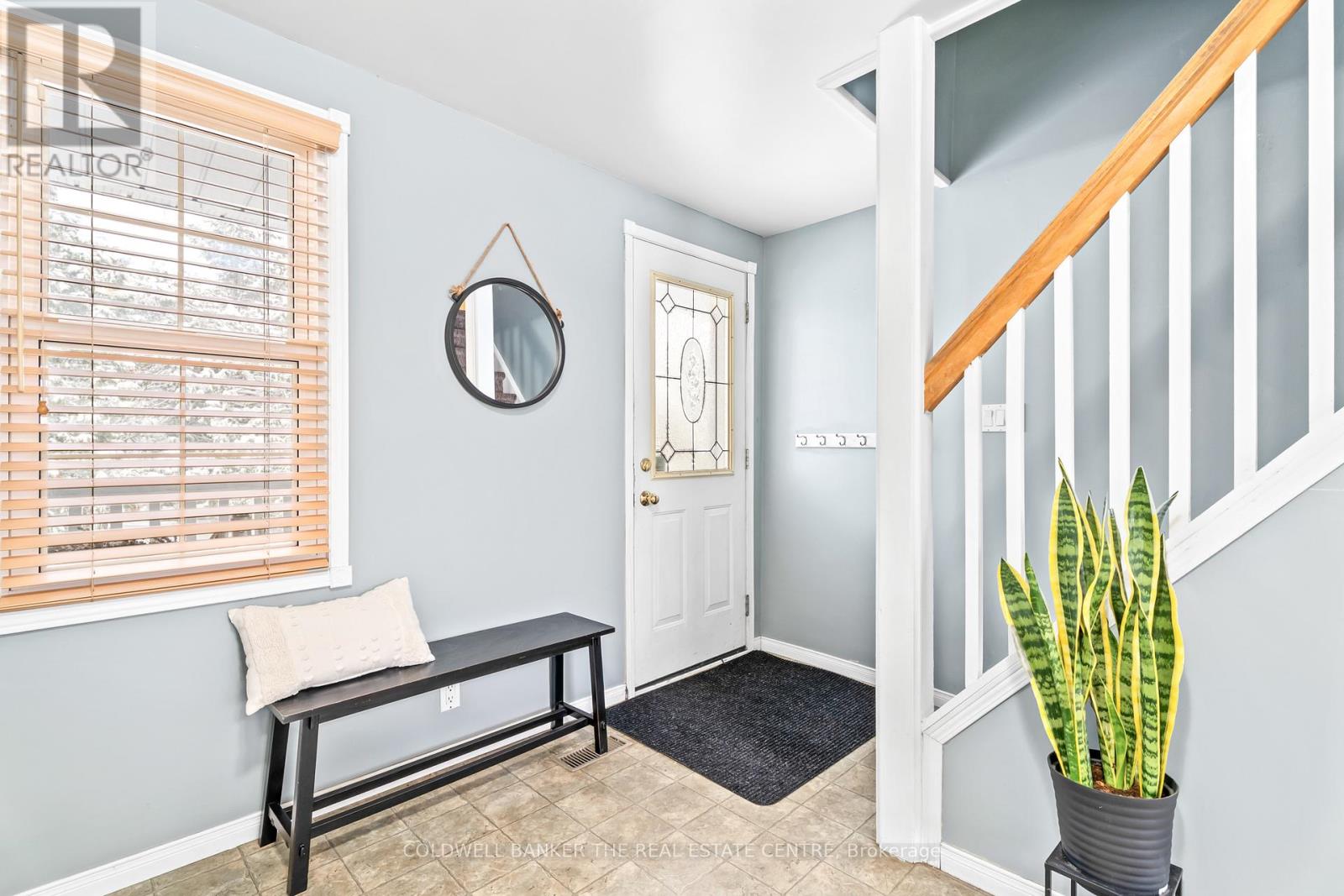 829 Memorial Avenue, Orillia, Ontario  L3V 0T7 - Photo 6 - S12629192