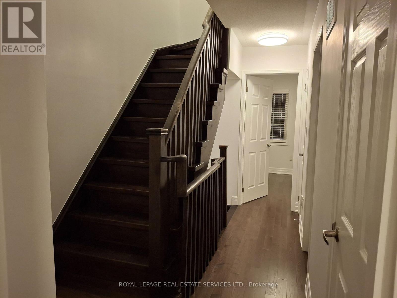 15 - 8 Windermere Avenue, Toronto, Ontario  M6S 3J1 - Photo 14 - W12636154