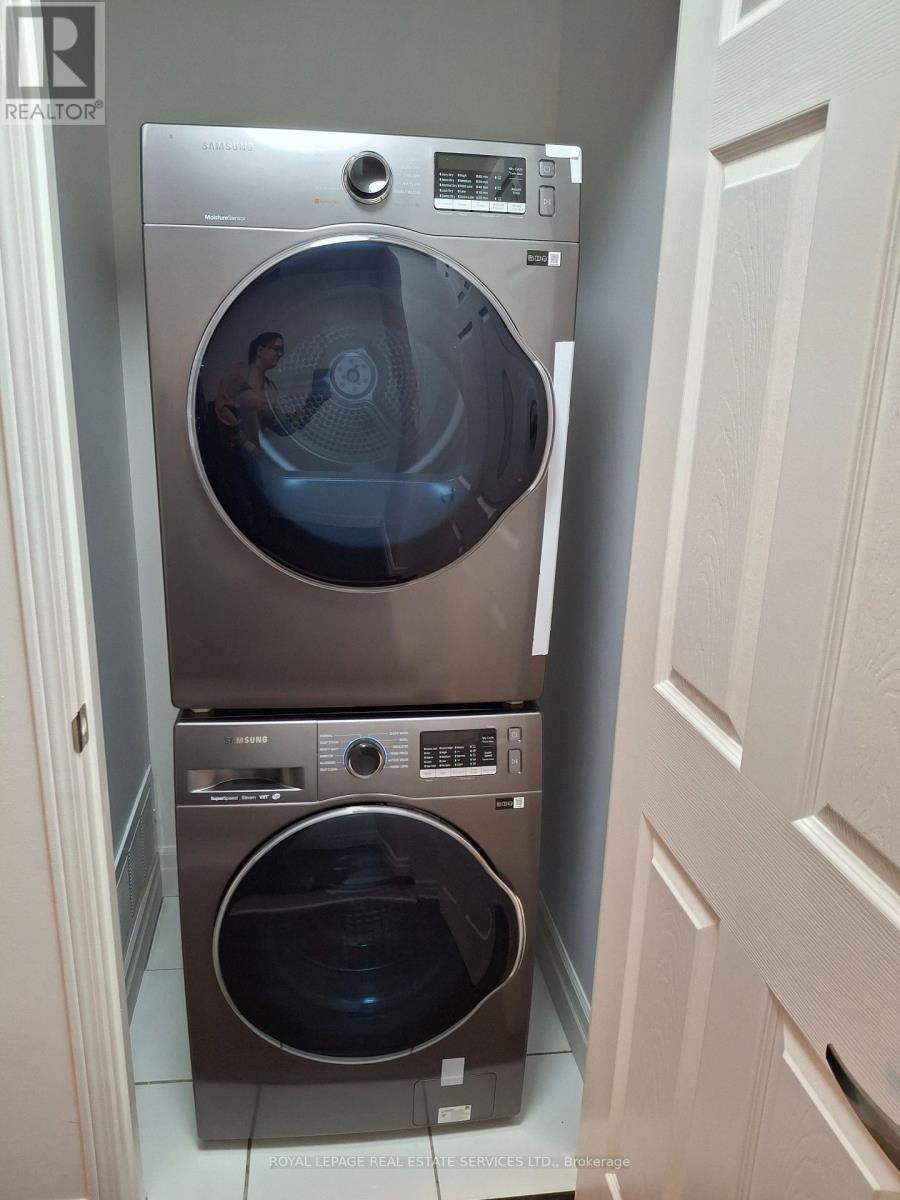 15 - 8 Windermere Avenue, Toronto, Ontario  M6S 3J1 - Photo 23 - W12636154