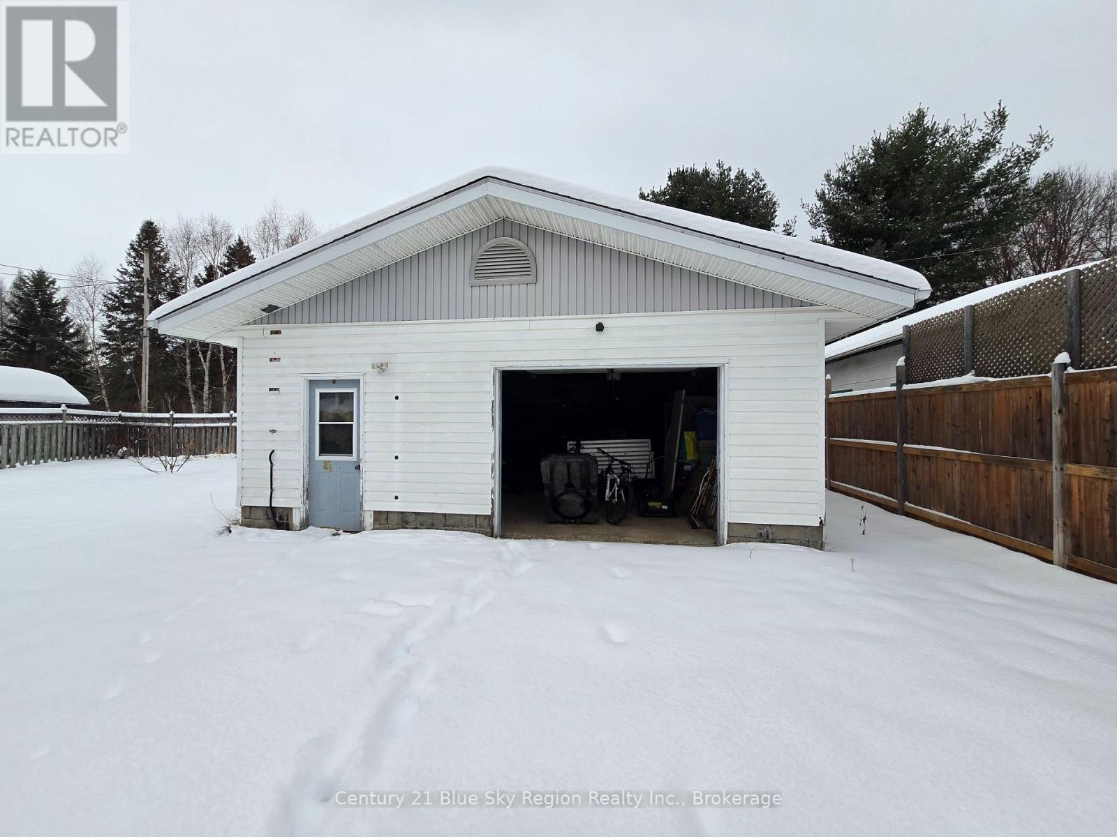441 Mageau Street, West Nipissing, Ontario  P2B 3G5 - Photo 34 - X12636292