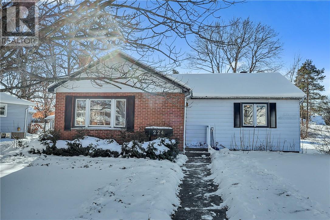 224 SPANISH RIVER Drive, Espanola, Ontario