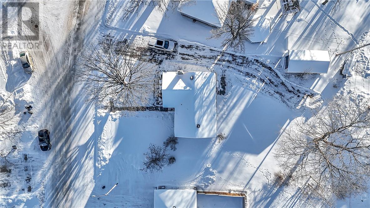 224 Spanish River Drive, Espanola, Ontario  P5E 1A2 - Photo 9 - 2125926