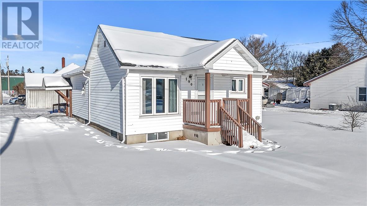 190 Hugh Cummings, Spanish, Ontario  P0P 1P0 - Photo 3 - 2125925