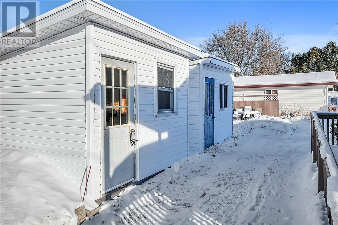 190 Hugh Cummings, Spanish, Ontario  P0P 1P0 - Photo 6 - 2125925