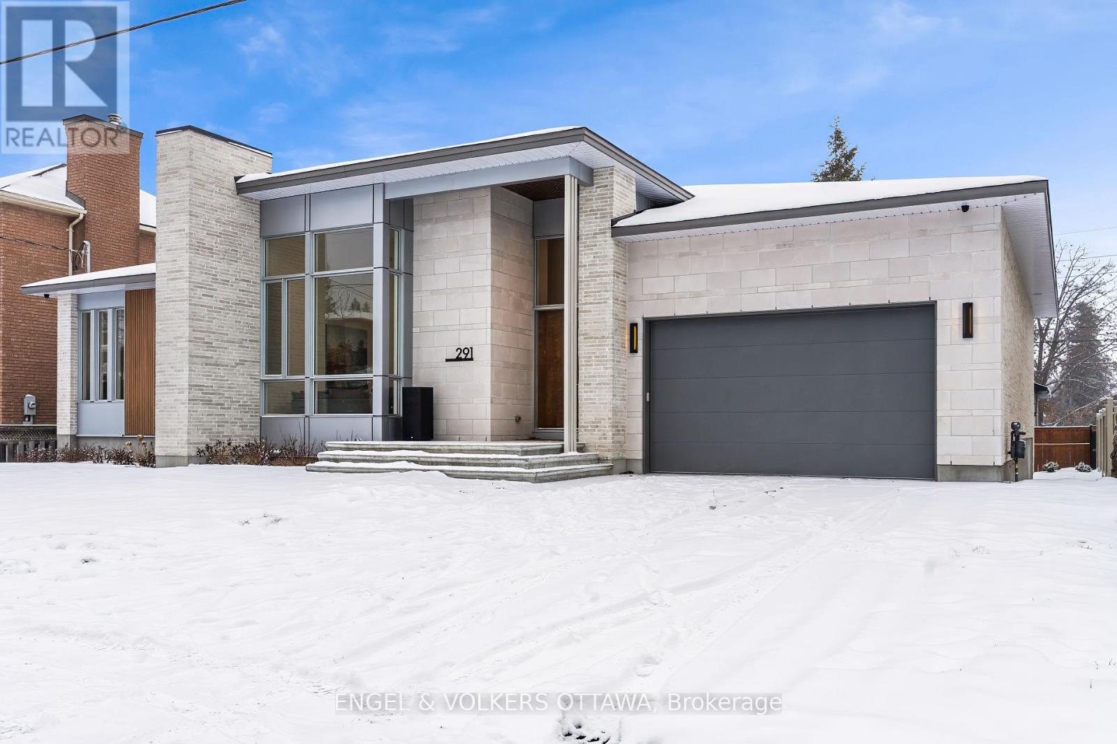 291 Billings Avenue, Ottawa, Ontario  K1H 5L2 - Photo 2 - X12438372