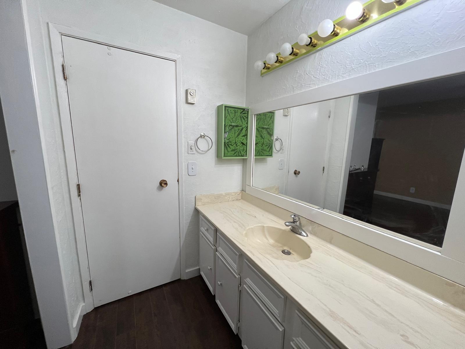 8846 Queen Mary Boulevard, Surrey, British Columbia  V3V 6X2 - Photo 17 - R3061439