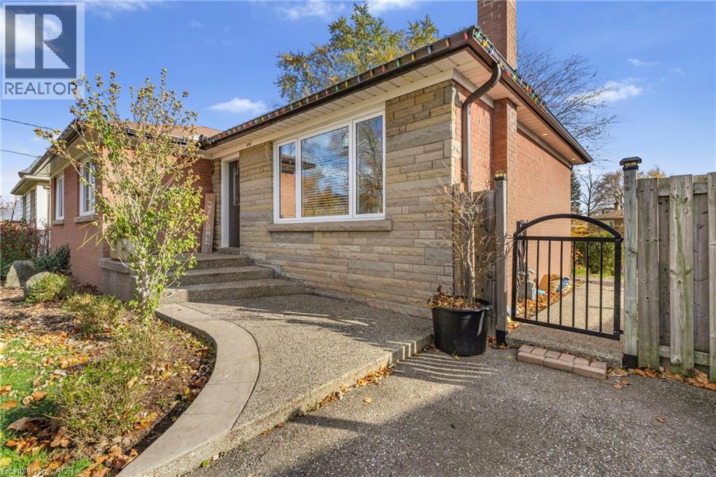 496 Pineland Avenue, Oakville, Ontario  L6K 2A1 - Photo 2 - 40785660