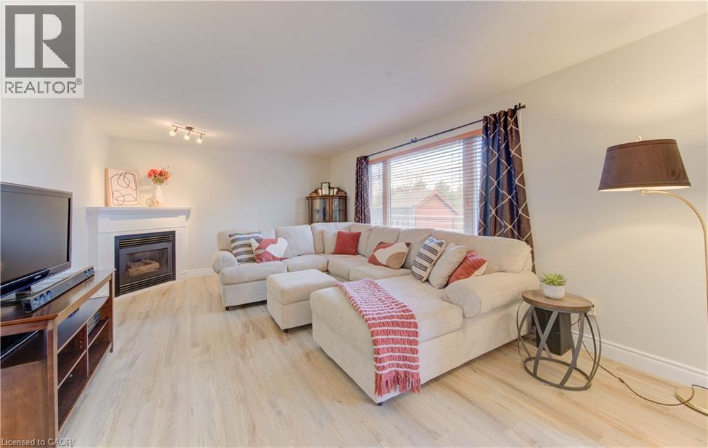 396 Otterbein Road, Kitchener, Ontario  N2B 3V8 - Photo 21 - 40794082